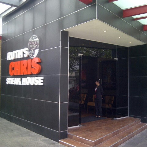Foto tomada en Ruth&#39;s Chris Steak House  por Carlos M. el 9/23/2012