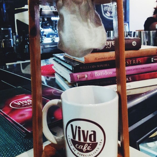 Photo taken at Viva Café by Allan B. on 11/9/2015