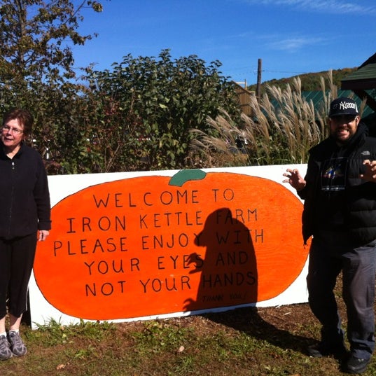 Iron Kettle Farm Çiftlik