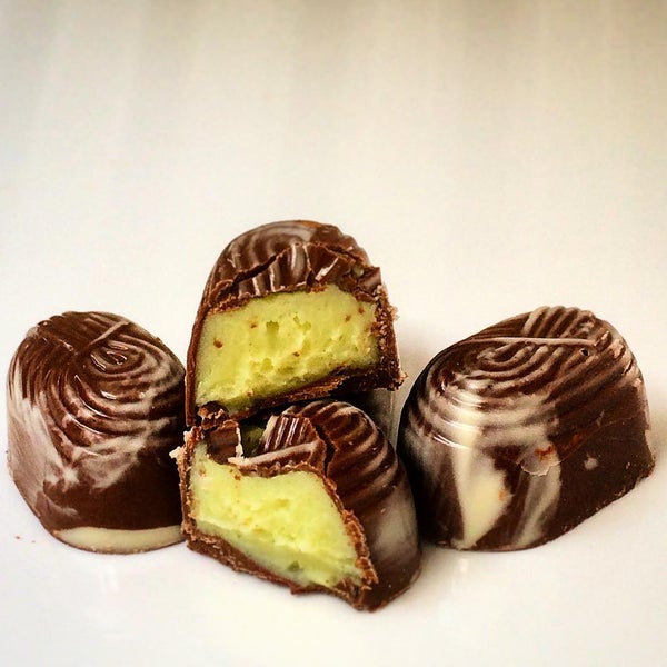 8/12/2015에 J K.님이 Perfection Chocolates &amp; Sweets에서 찍은 사진