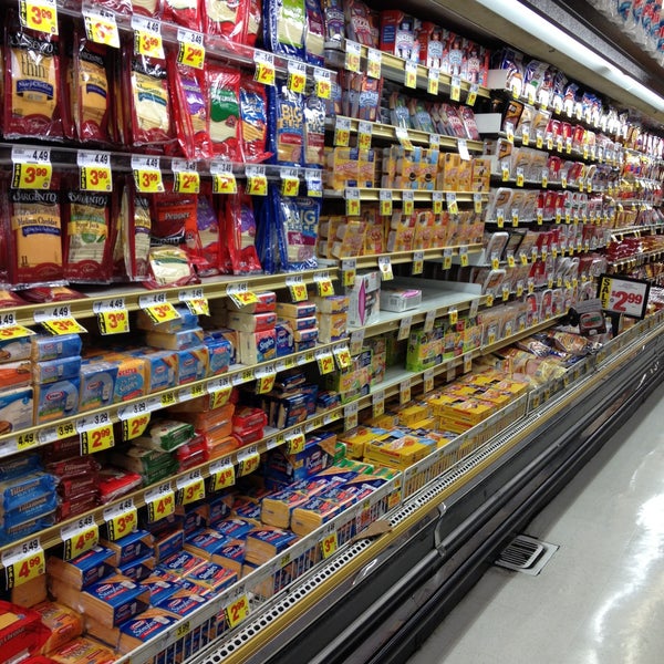 Stater Bros. Markets Grocery Store in Victorville