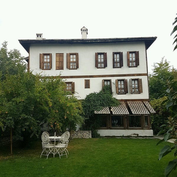 Das Foto wurde bei GuleviSafranbolu Hotel von Şeyda C. am 10/15/2016 aufgenommen