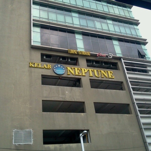 Neptune club kelana jaya