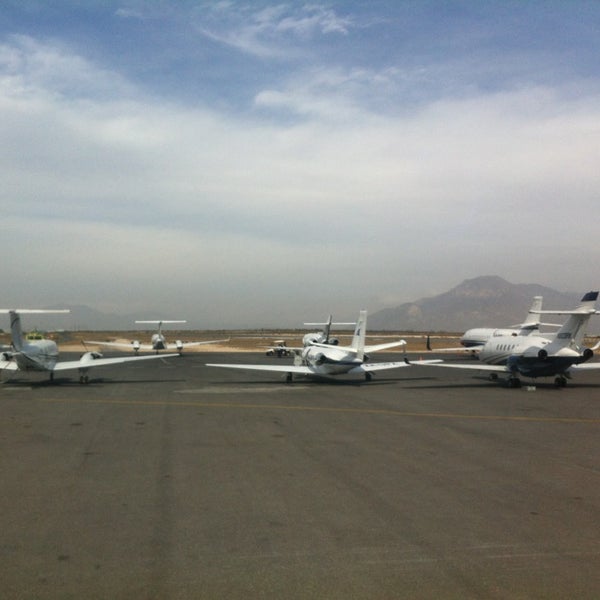 Aeropuerto Internacional de Saltillo (SLW) 43 tips de 3194 visitantes