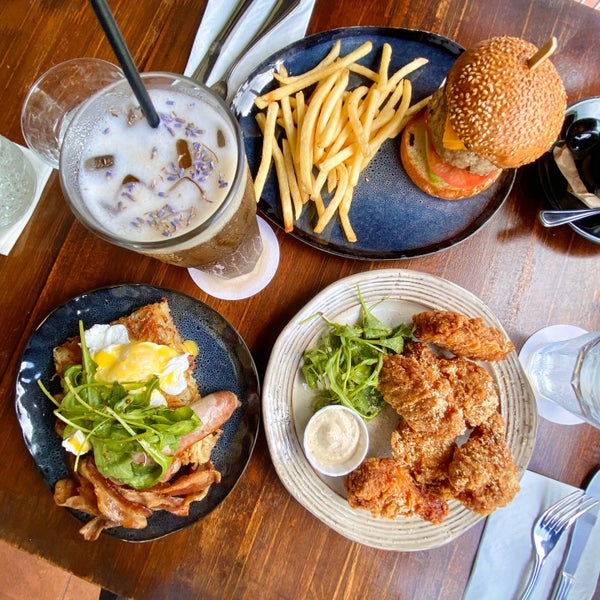 Riders Cafe Café in Singapore