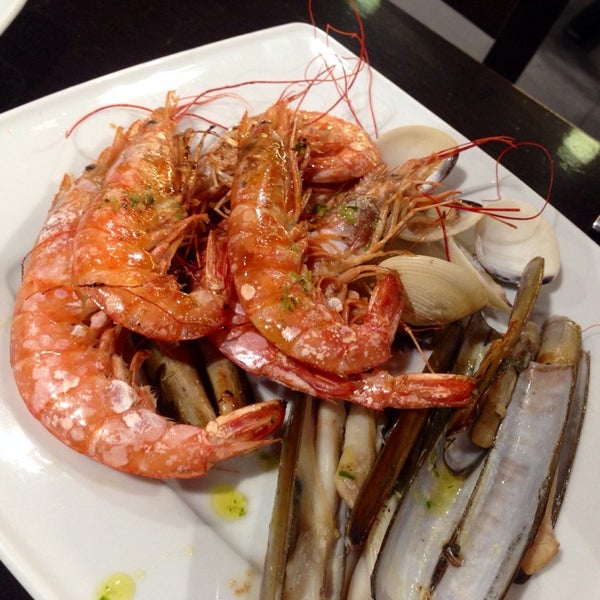 4/6/2014 tarihinde Astghikziyaretçi tarafından Restaurant Mas Pi'de çekilen fotoğraf