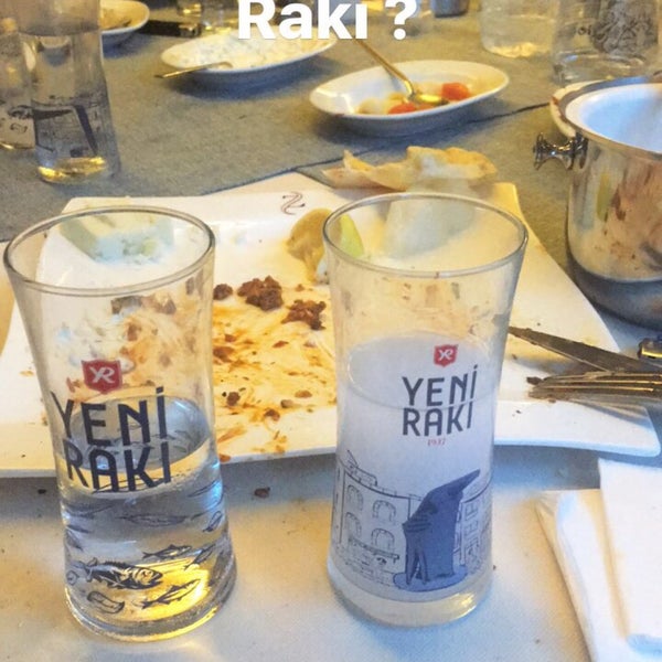 Das Foto wurde bei Ziyaret Restaurant &amp; Ocakbaşı von Muhammet B. am 11/4/2016 aufgenommen