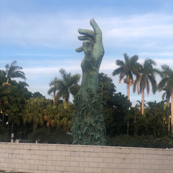 Photo taken at Holocaust Memorial of the Greater Miami Jewish Federation by Ginnette H. on 11/18/2019