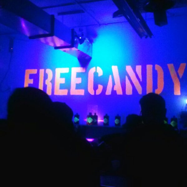 Das Foto wurde bei Free Candy von Panda R. am 12/22/2013 aufgenommen