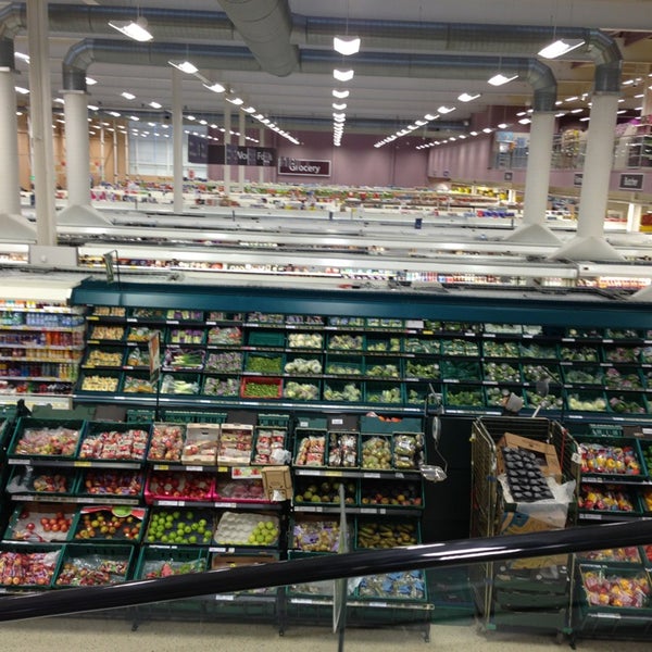 Tesco Express Grocery Store in West Drayton