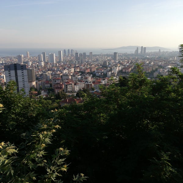 6/22/2019にCemal B.がİstanbul&#39;un Balkonuで撮った写真