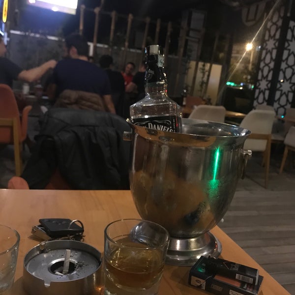 Foto tirada no(a) hoUse Lounge Bar por Ercan Korkmaz👑🇹🇷🇹🇷🇹🇷👑 em 10/6/2018