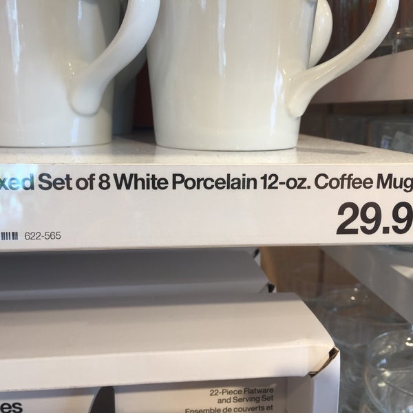 Photo taken at Crate &amp; Barrel by Pete M. on 4/10/2017