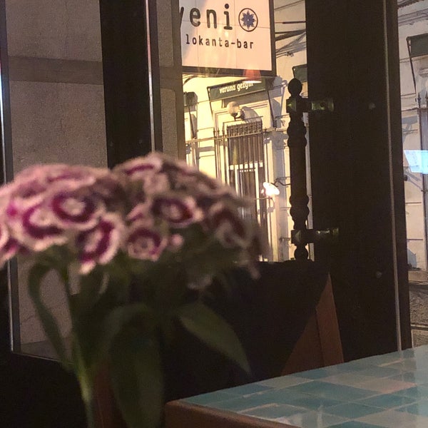 4/17/2019にBAがYeni Lokanta Barで撮った写真