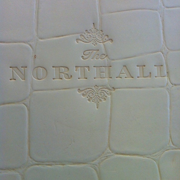 รูปภาพถ่ายที่ The Northall โดย Nattylicious L. เมื่อ 2/2/2013
