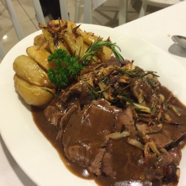 6/12/2014 tarihinde Carlos N.ziyaretçi tarafından Restaurante Bella Napoli'de çekilen fotoğraf