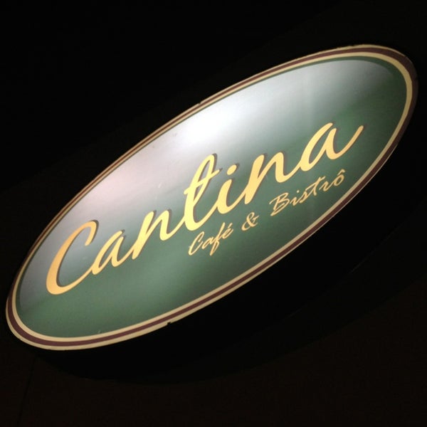 Photo taken at Cantina Café e Bistrô by Hudson J. on 3/9/2013