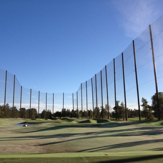 10/18/2012에 Jeremy S.님이 Desert Pines Golf Club and Driving Range에서 찍은 사진