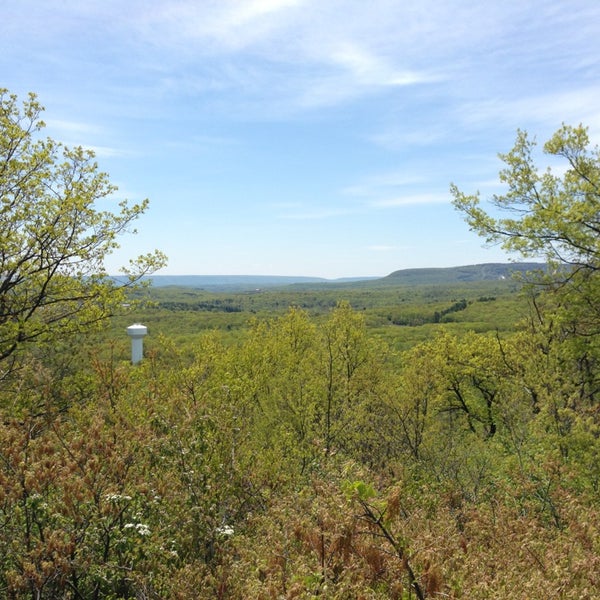 The Knob Scenic Lookout in Mt. Pocono