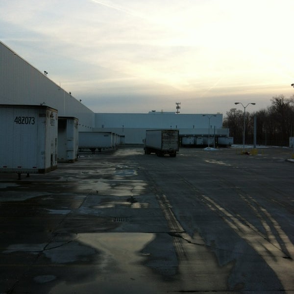 USPS Detroit NDC 17500 Oakwood Blvd