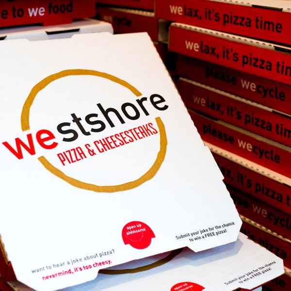 12/29/2016 tarihinde Westshore Pizza &amp; Cheesesteaksziyaretçi tarafından Westshore Pizza &amp; Cheesesteaks'de çekilen fotoğraf