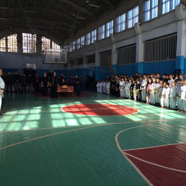 14 спортзал. Спорткомплекс Марьина роща. Спортивный комплекс «Марьина роща». ФОК Марьина роща Москва. Спортивный зал в Марьинской роще.