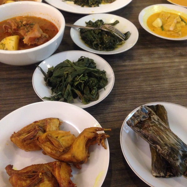 21+ Poto Rumah Makan PNG