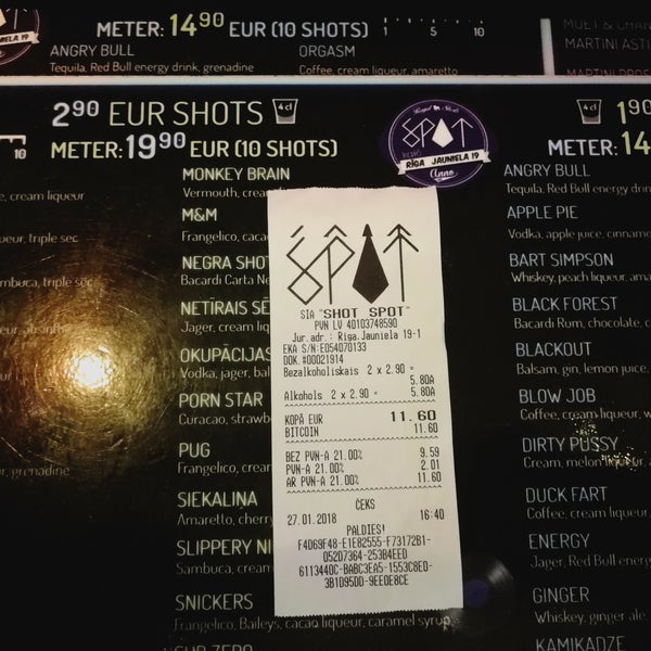 Great coffe and shots, good atmosphere. I paid bill from  blockchain wallet, bitcoin 👍