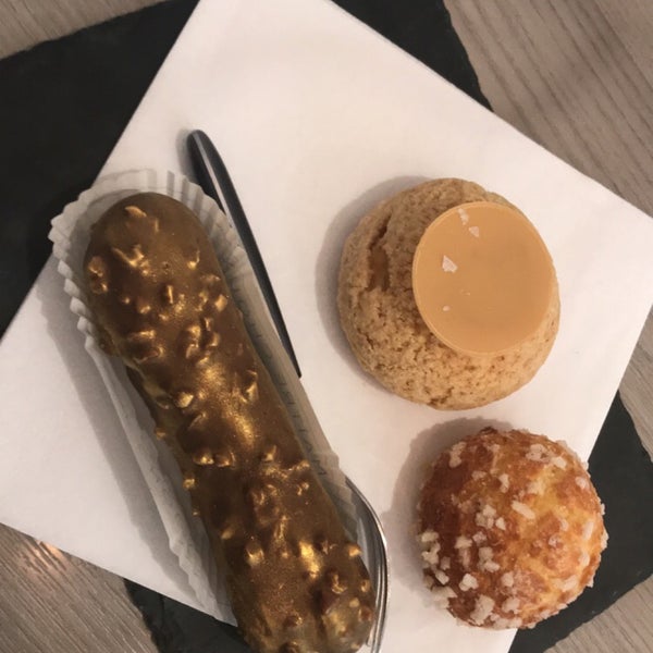 Photo taken at Maitre Choux by Whennoufeats on 8/18/2018