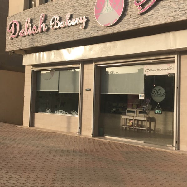 Foto tirada no(a) Delish Bakery por Whennoufeats em 6/22/2018