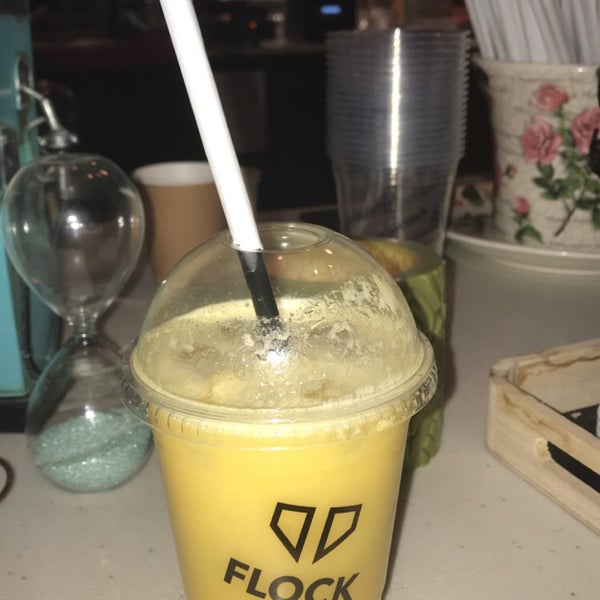 Photo taken at Flock Coffee by Whennoufeats on 3/27/2018