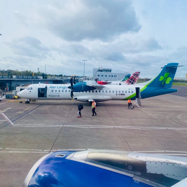 Foto tirada no(a) George Best Belfast City Airport (BHD) por Nick M. em 4/14/2024