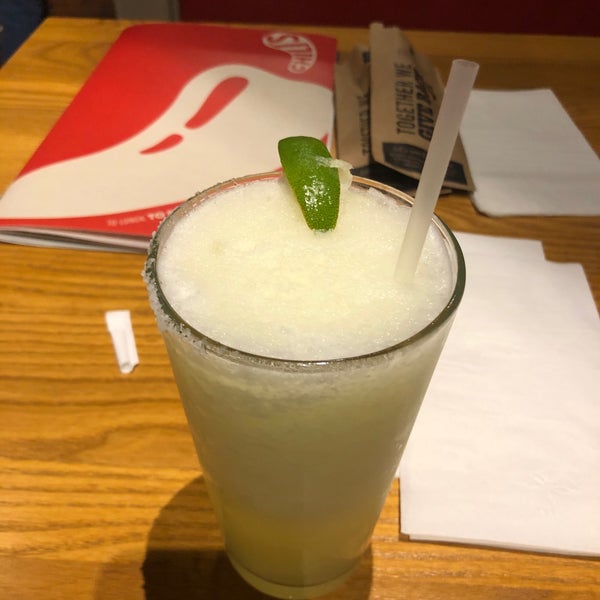Photo taken at Chili&#39;s Grill &amp; Bar by Sofia G. on 10/12/2019