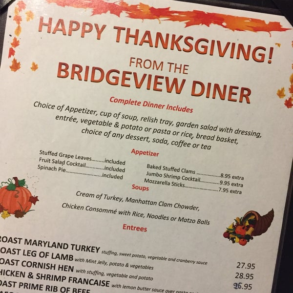 Das Foto wurde bei The Bridgeview Diner von Amanda D. am 11/24/2016 aufgenommen