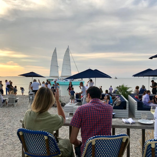 Foto diambil di Navy Beach Restaurant oleh Amanda D. pada 8/25/2018