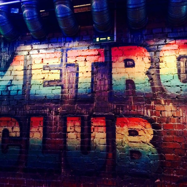 Photo prise au Метро / Metro Club par Anya A. le12/11/2015