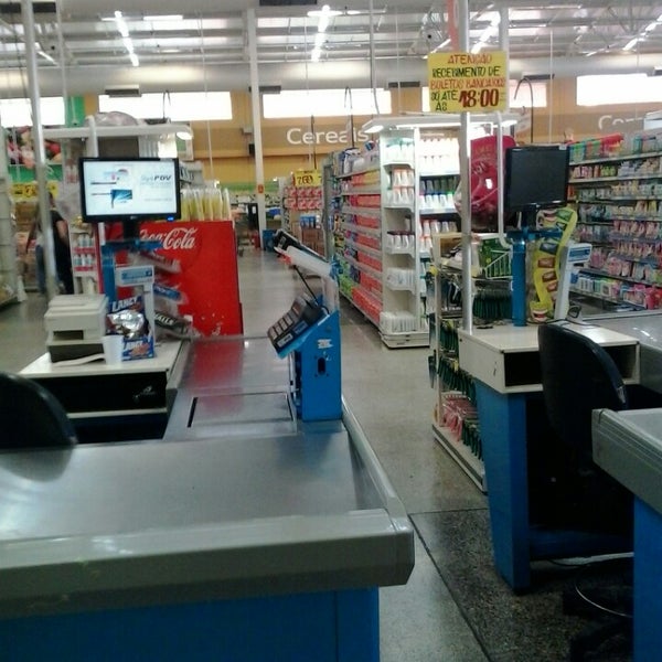 Foto tirada no(a) Comercial Carvalho - Centro - Caxias/MA por Marcos F. em 2/17/2014