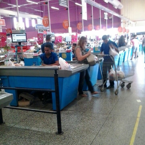 Foto tirada no(a) Comercial Carvalho - Centro - Caxias/MA por Marcos F. em 2/17/2014