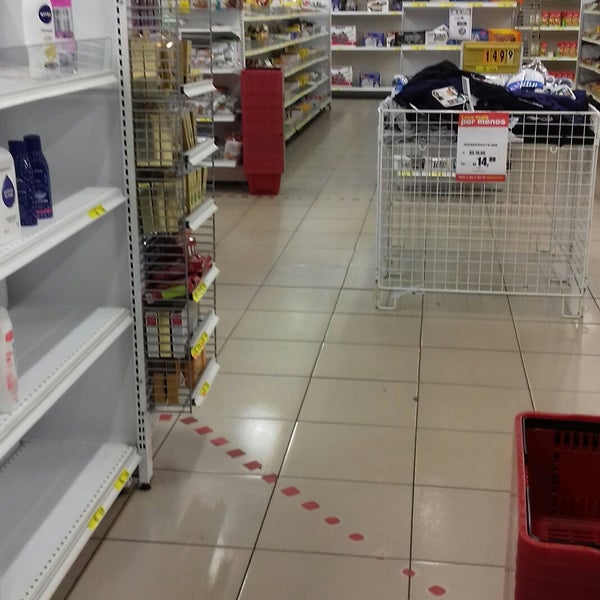 Photo taken at Lojas Americanas by Marcos F. on 8/2/2017