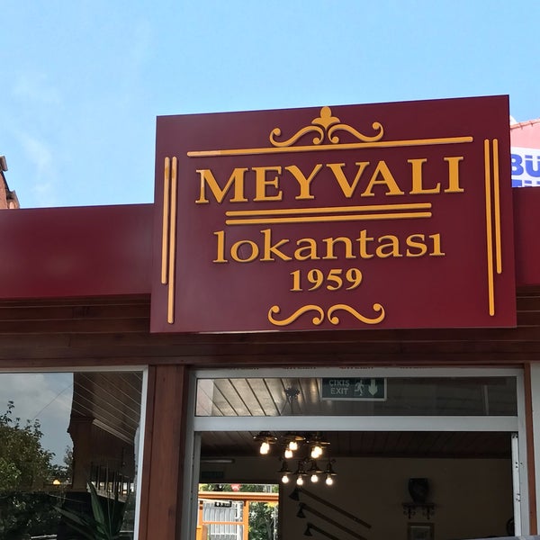 Photo taken at Meyvalı Lokantası by Bülent ⚓. on 7/7/2018