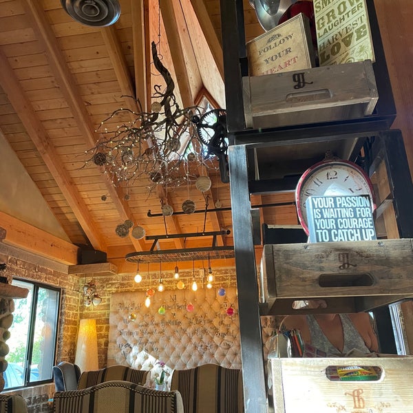 Pump House Station Urban Eatery and Market 11 tips