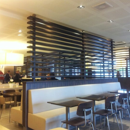 Das Foto wurde bei McDonald&#39;s von Remco M. am 10/12/2012 aufgenommen