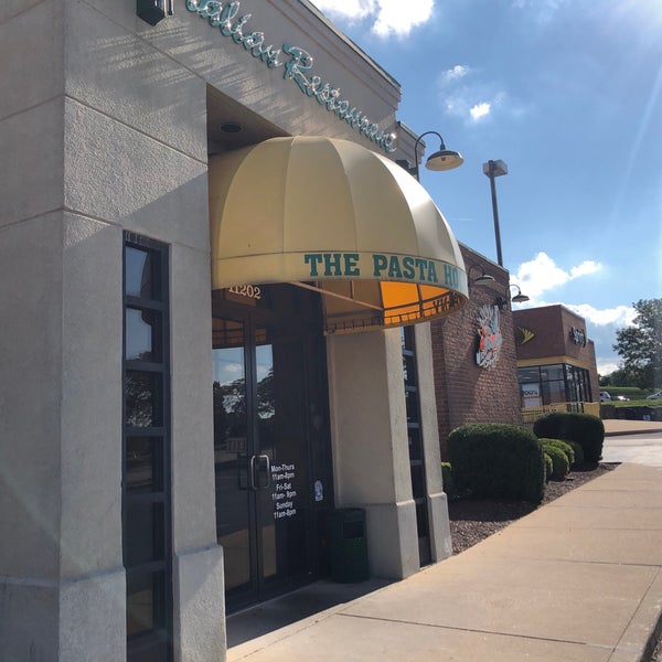 Pasta House Italian Restaurant in Florissant