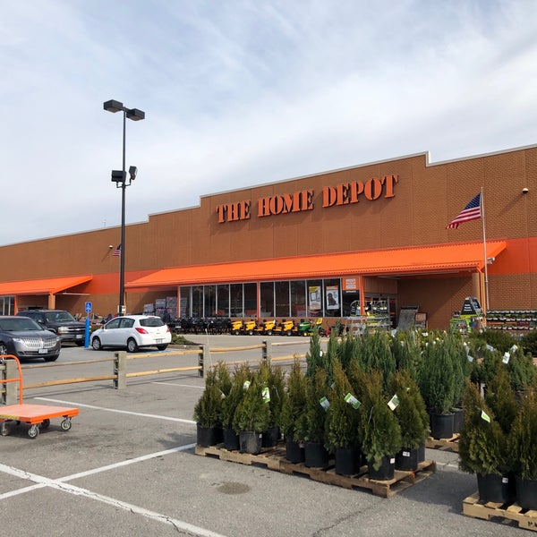 The Home Depot Hırdavat Mağazası