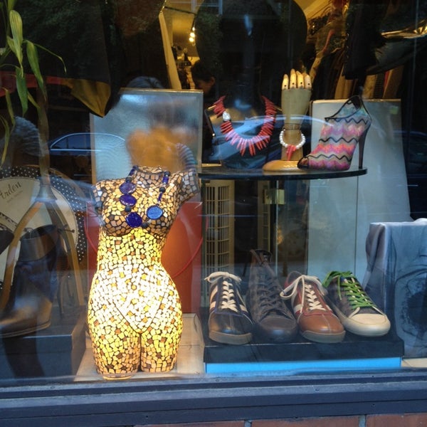 Margoth Consignment Shop Yorkville 1 tip from 31 visitors