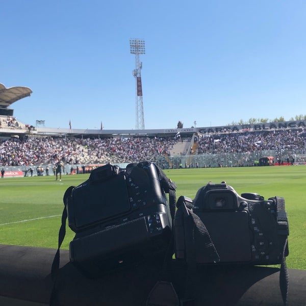 Снимок сделан в Estadio Monumental David Arellano пользователем Guillermo S. 3/31/2018