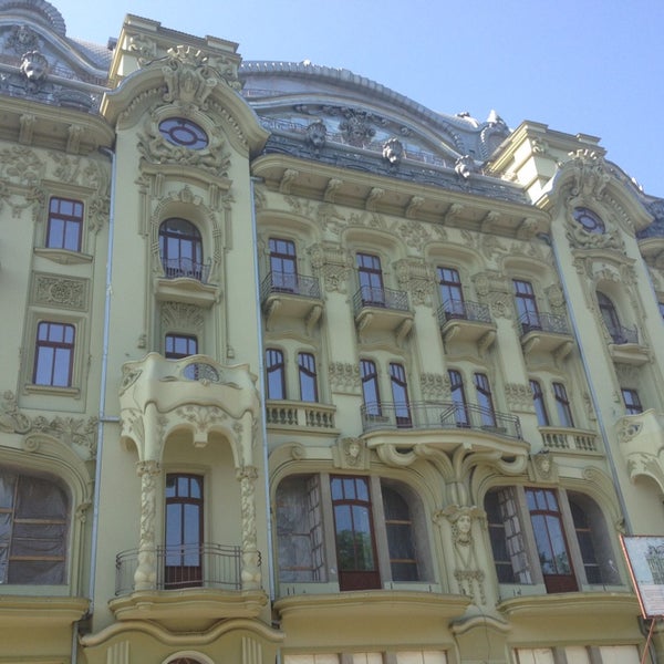 Photo taken at Отель Дерибас / Deribas Hotel by Oleg on 5/19/2013