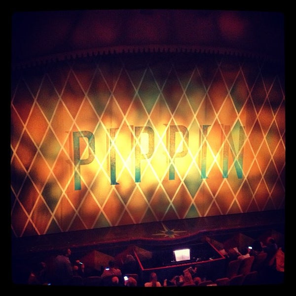 Снимок сделан в PIPPIN The Musical on Broadway пользователем Beth 4/11/2013