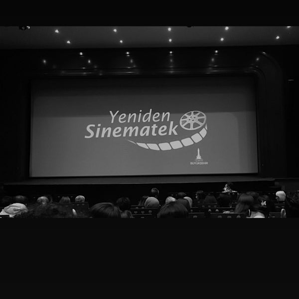 Photo prise au İzmir Sanat par Tuğçe Y. le11/13/2022