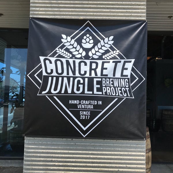 Photo taken at Concrete Jungle Brewing by Solario on 7/17/2018